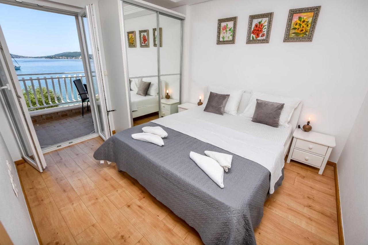 Apartments Silvana ロゴズニッツァ エクステリア 写真