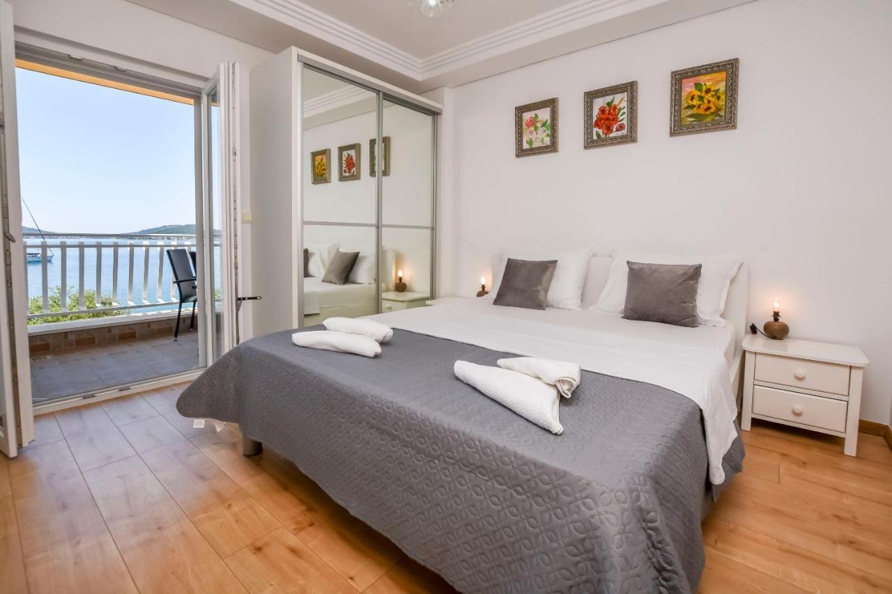 Apartments Silvana ロゴズニッツァ エクステリア 写真